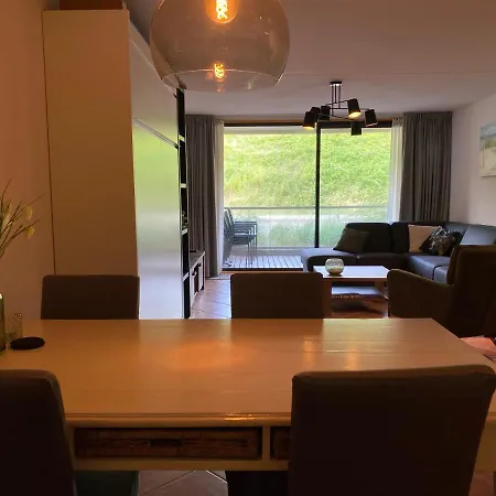 Callantsoger Staete A3 아파트 칼란트소그